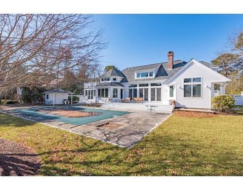 145 Willowbend Dr, Mashpee, MA 02649 photo 2