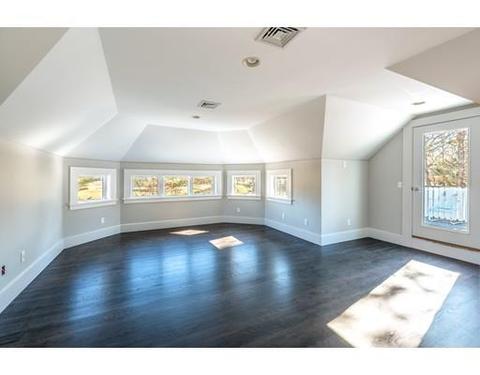 145 Willowbend Dr, Mashpee, MA 02649 photo 5