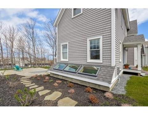 14 Whitehead Ave, Hull, MA 02045 photo 4