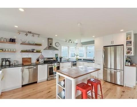 14 Whitehead Ave, Hull, MA 02045 photo 8