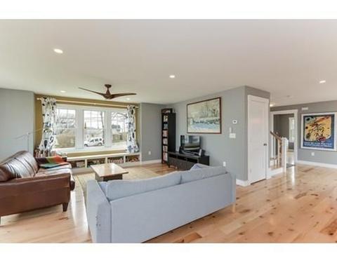 14 Whitehead Ave, Hull, MA 02045 photo 12