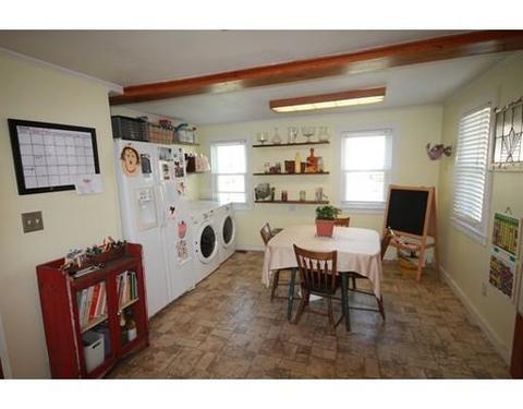 15 Harrison Ave, Westfield, MA 01085 photo 9