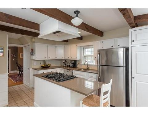 247 North St, Hingham, MA 02043 photo 2