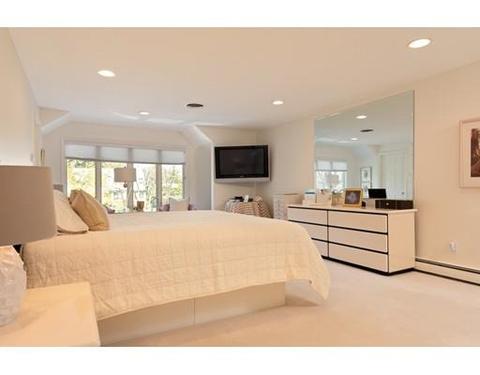 7 Berkley Cir, Hingham, MA 02043 photo 19