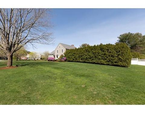 7 Berkley Cir, Hingham, MA 02043 photo 28