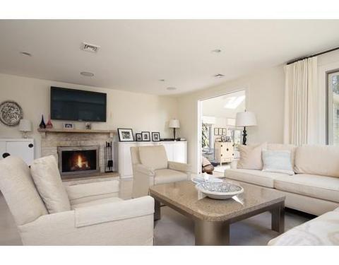 7 Berkley Cir, Hingham, MA 02043 photo 8