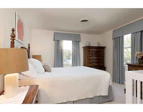 7 Berkley Cir, Hingham, MA 02043 photo 16