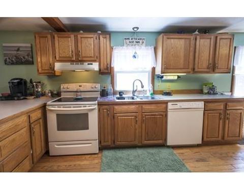 3 White Pine Dr, Northampton, MA 01062 photo 5