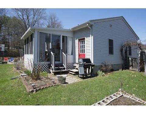 3 White Pine Dr, Northampton, MA 01062 photo 3