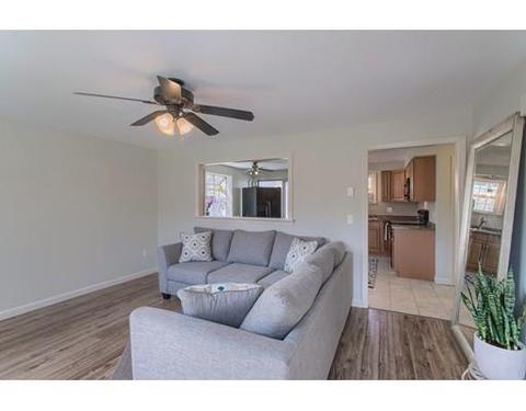 26 Joseph St, Worcester, MA 01604 photo 4