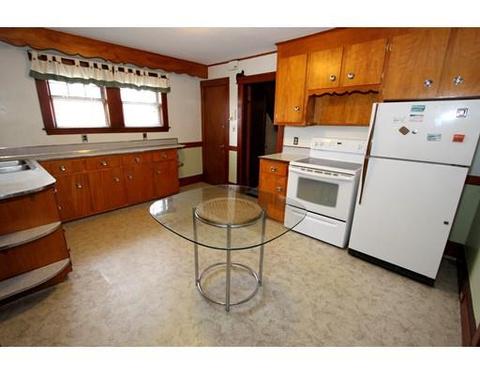 64 Plain St, Braintree, MA 02184 photo 3