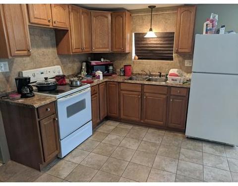175 Corthell St, Springfield, MA 01151 photo 3