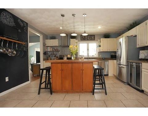 35 N Belgian Rd, Danvers, MA 01923 photo 4