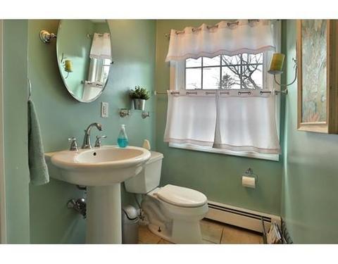 35 N Belgian Rd, Danvers, MA 01923 photo 13