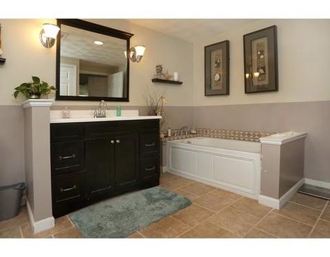 35 N Belgian Rd, Danvers, MA 01923 photo 18