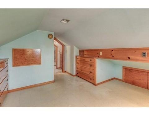 51 Thurston Point Rd, Gloucester, MA 01930 photo 25