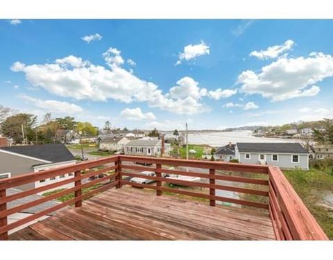 51 Thurston Point Rd, Gloucester, MA 01930 photo 3