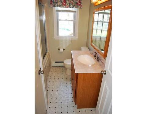 130 4th Ave, Chicopee, MA 01020 photo 13