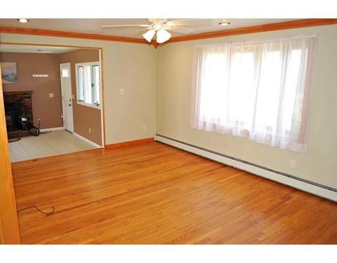 130 4th Ave, Chicopee, MA 01020 photo 7