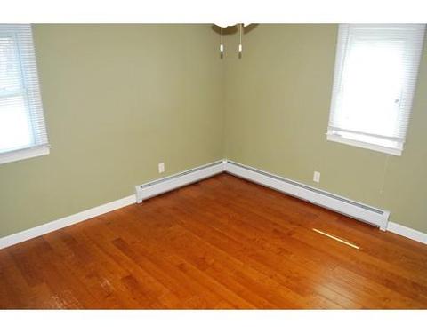 130 4th Ave, Chicopee, MA 01020 photo 15