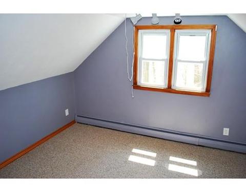 130 4th Ave, Chicopee, MA 01020 photo 17