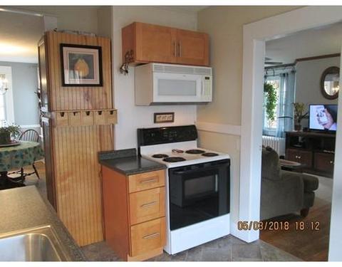 45 Rush St, Springfield, MA 01109 photo 6