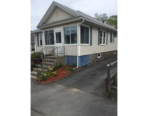 4 Minots St, Worcester, MA 01604 photo 2