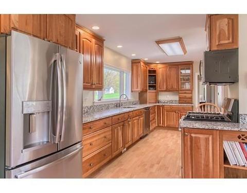 28 Oak St, Ashland, MA 01721 photo 15