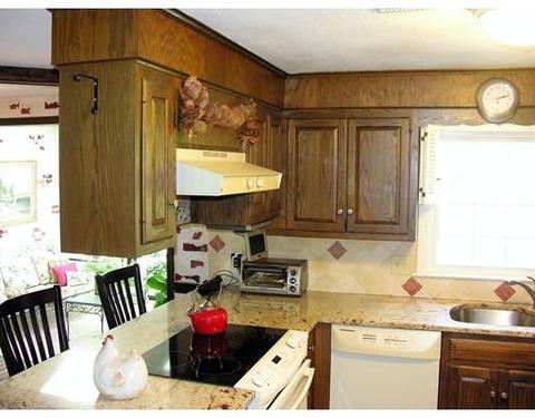 4 Lantern Rd, Framingham, MA 01702 photo 6