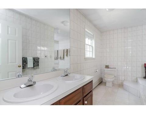 30 Canavan Dr, Braintree, MA 02184 photo 23