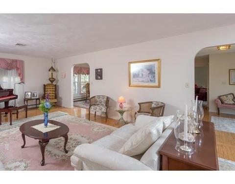 30 Canavan Dr, Braintree, MA 02184 photo 15