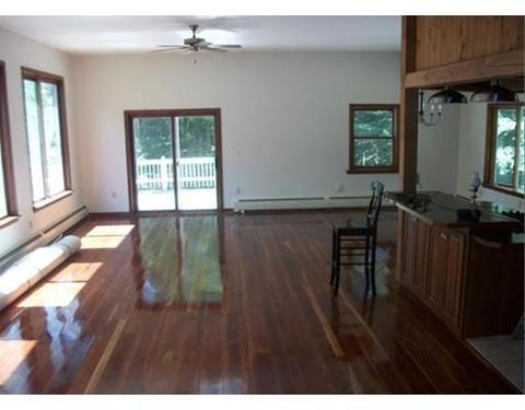 477 Main Rd, Montgomery, MA 01050 photo 2