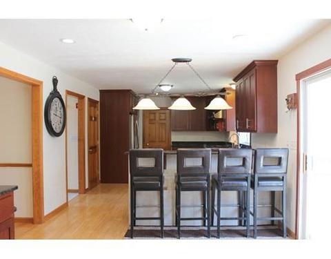 26 Plumbley Rd, Upton, MA 01568 photo 2