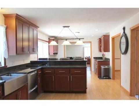 26 Plumbley Rd, Upton, MA 01568 photo 5