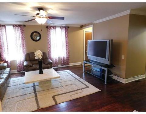 168 Pitman St, Fall River, MA 02723 photo 4