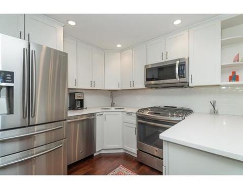 85 E India Row #8D, Boston, MA 02110 photo 3