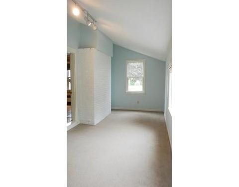 56 Windsor Pl, Longmeadow, MA 01106 photo 5