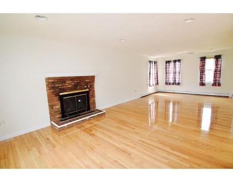22 Concetta Sass Dr, Randolph, MA 02368 photo 5