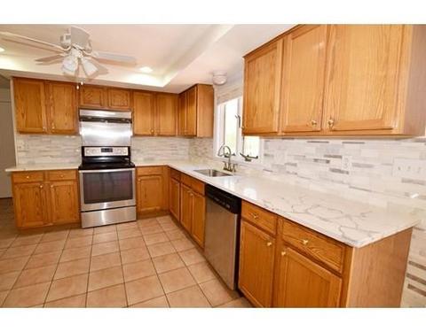 22 Concetta Sass Dr, Randolph, MA 02368 photo 4