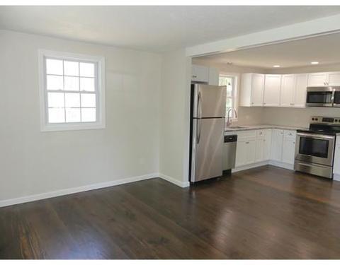 511 E State St, Granby, MA 01033 photo 5