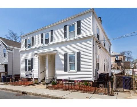 21 Devens St, Everett, MA 02149 photo 2