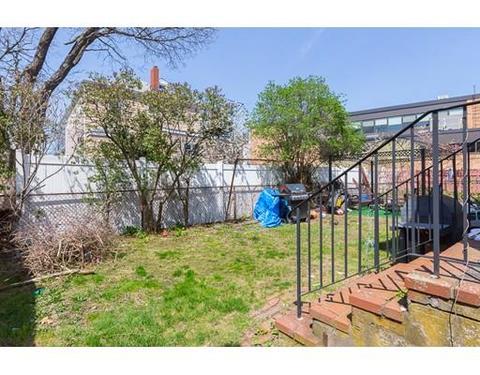 21 Devens St, Everett, MA 02149 photo 4