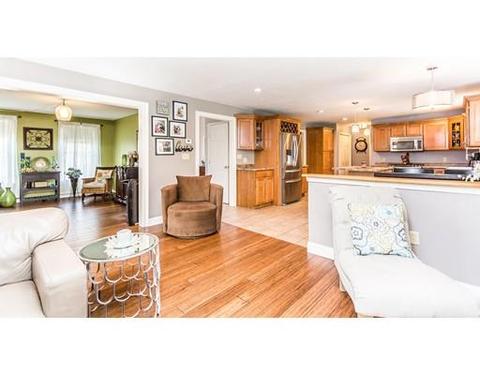175 Whippoorwill Dr, Raynham, MA 02767 photo 5