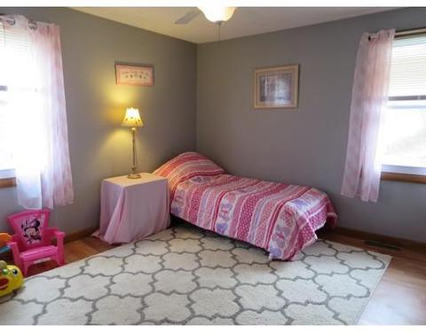 179 Fair Oak Rd, Springfield, MA 01128 photo 12