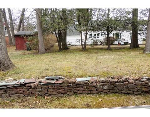 52 Carnavon Cir, Springfield, MA 01109 photo 14