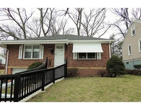 52 Carnavon Cir, Springfield, MA 01109 photo 15