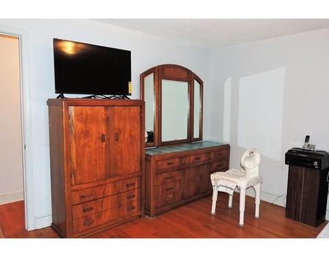52 Carnavon Cir, Springfield, MA 01109 photo 10