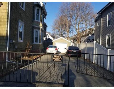 9 Brimblecom St, Lynn, MA 01905 photo 2