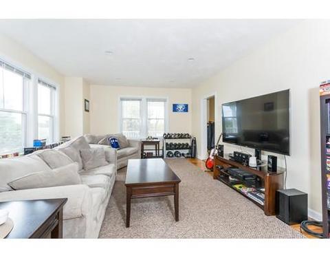 6 Monteforte St, Worcester, MA 01604 photo 4