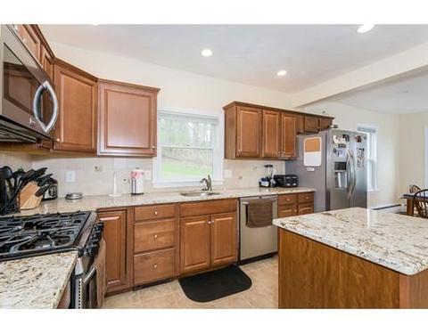 6 Monteforte St, Worcester, MA 01604 photo 12